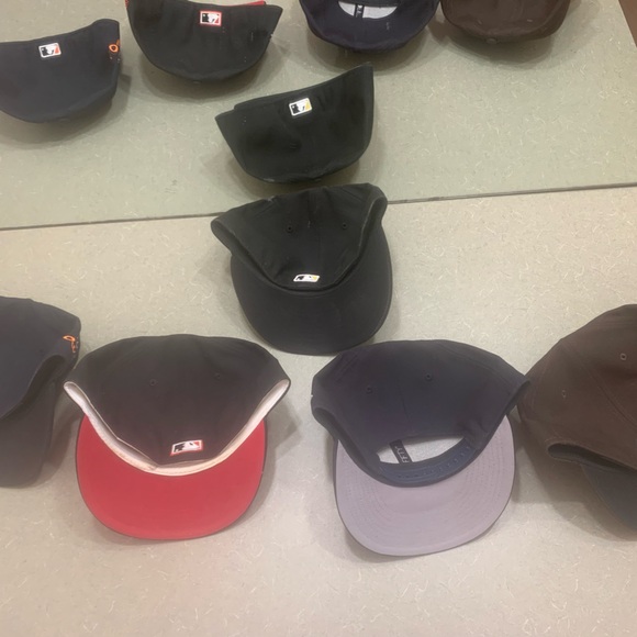 Hat - Picture 2 of 6